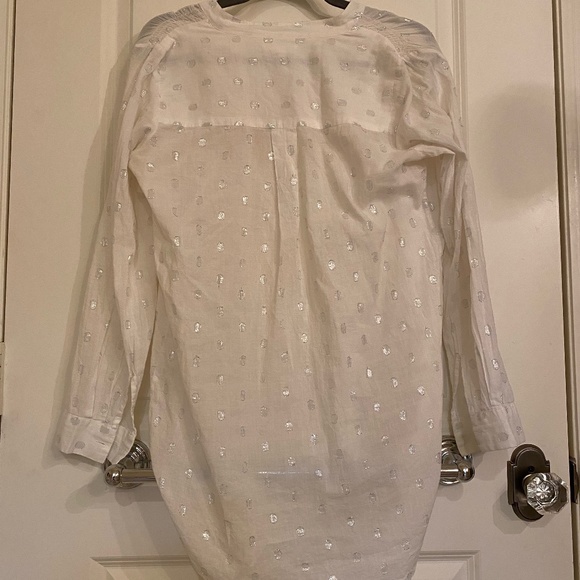 Top - Picture 2 of 3